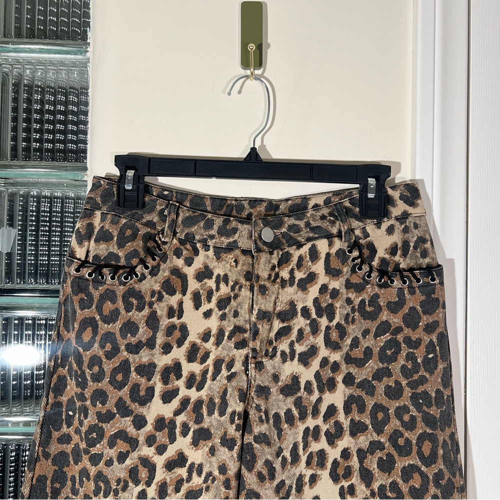 leopard pants - Picture 2 of 4
